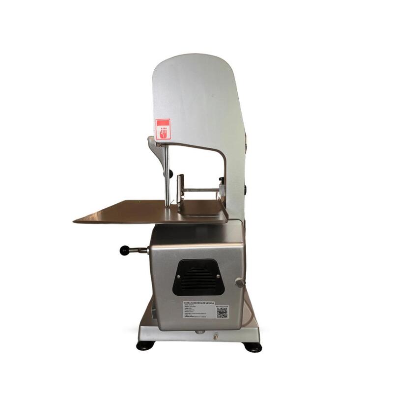 Sierra carnicera Moretti minibone.
• Sierra automática.
• Sistema de seguridad y bloqueo
• Ajuste de grosor y corte
• Fácil limpieza y mantenimiento
• Mesa trabajo: 48cm x 39 cm
• Banda sierra 1650 mm
• Potencia entrada 650 W
Alto: 90 cm
