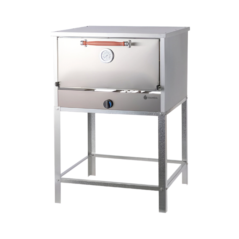 Horno 12 moldes Danda.
• Frente acero inoxidable, laterales y techo cincalum
• Interior cincalum, puerta enlozada.
• Piso de tejuelas refractarias
• Válvula de seguridad
• Medida sin base: 57 cm
• Base, desarmable reforzada
